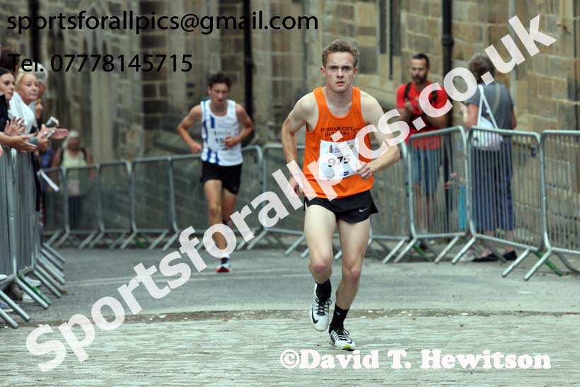 Durham City 5k, Durham City 10k and 5k Road Races. Photo: David T. Hewitson/Sports for All Pics